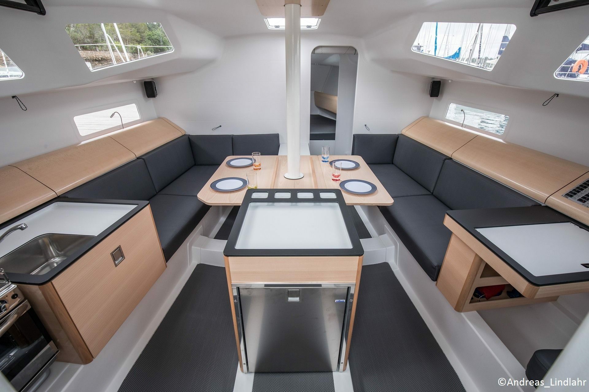 Pogo 36 | Little Wing