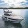 Azimut 53 F | White