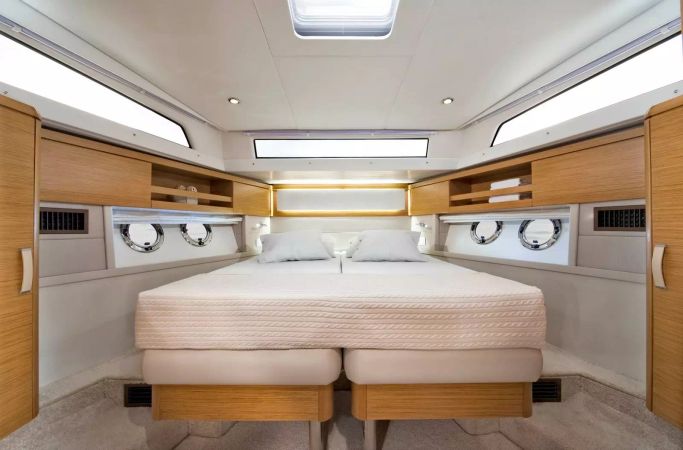 Greenline 48 | Asuko