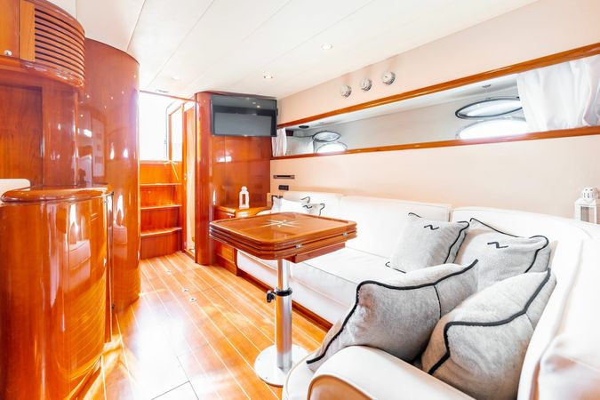 Rizzardi 50 | White Wave