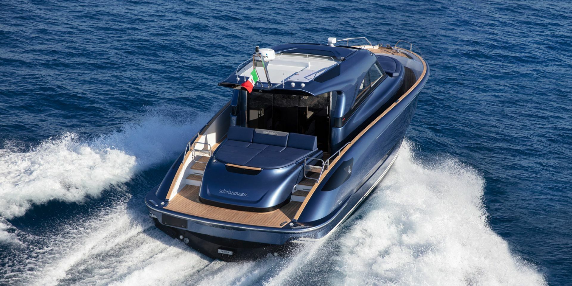 Solaris Power 48 Lobster | Valmarin
