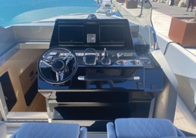 Solaris Power 40 Open | Silver Star