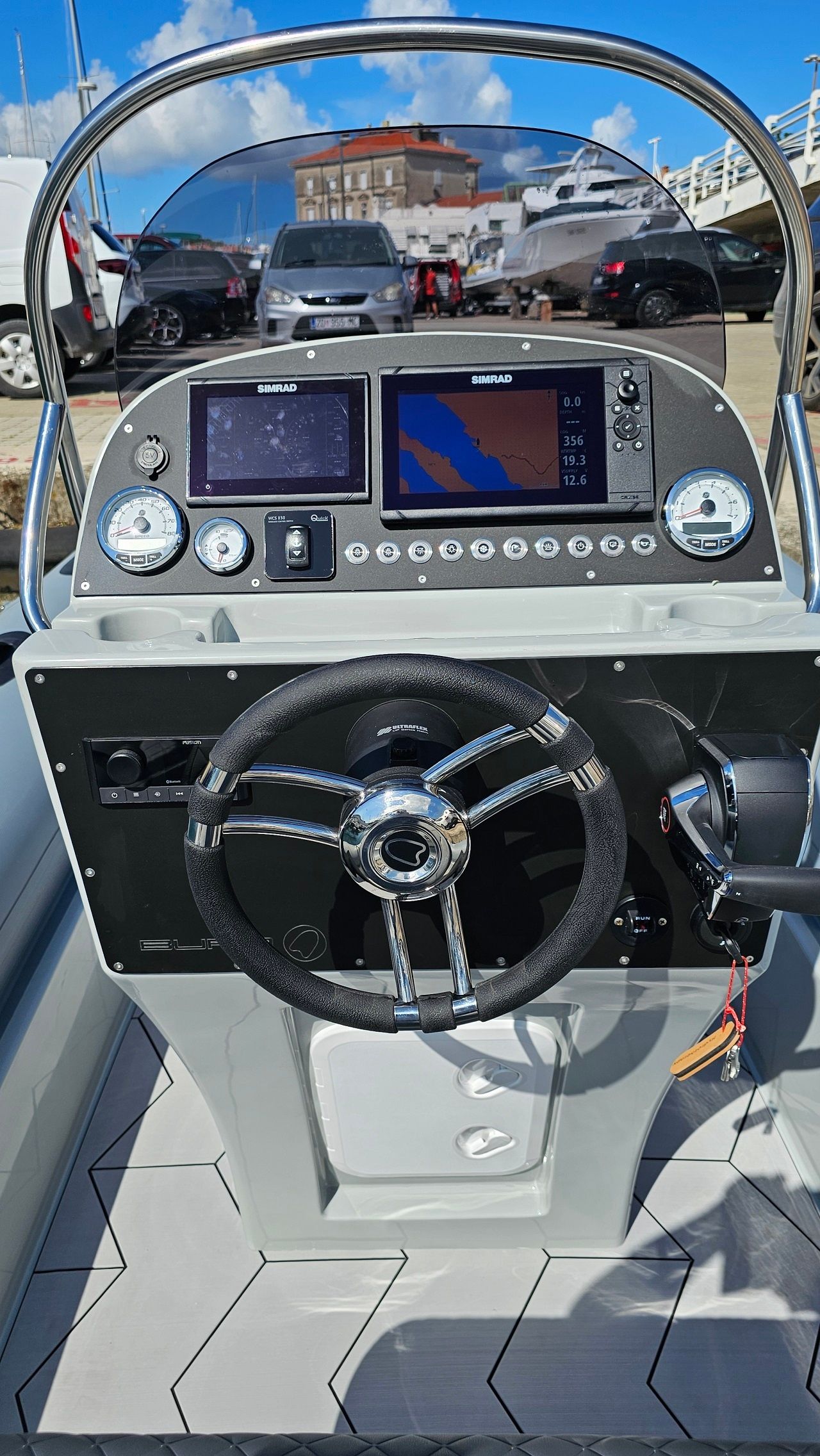 Bura 8.0 Step | Hydrotherapy