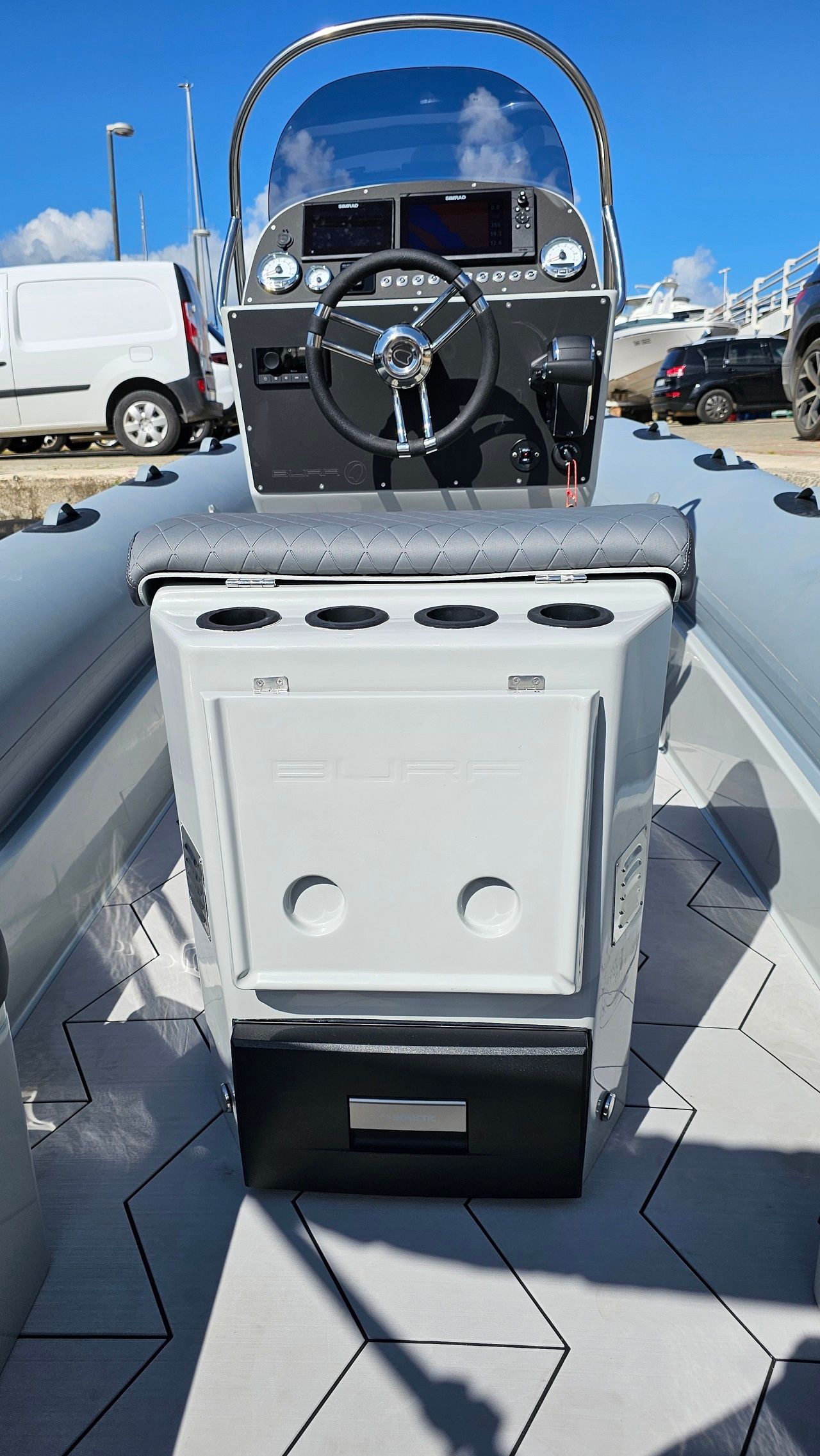 Bura 8.0 Step | Hydrotherapy