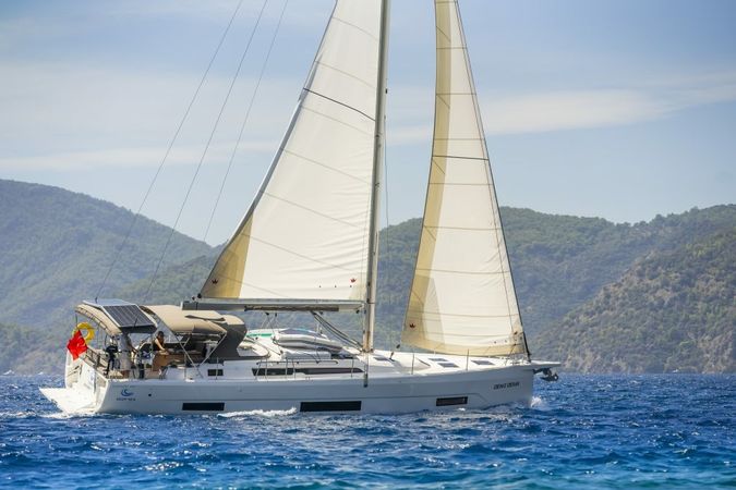 Dufour 470 | Deniz Derin