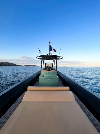 Sea Water Convertible 410 | Happy