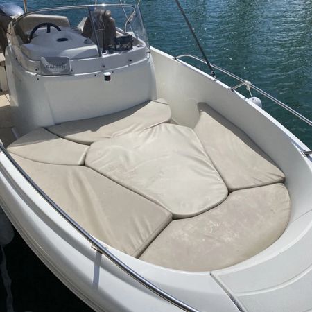 Jeanneau Cap Camarat 650 | Lachemoilagrappe