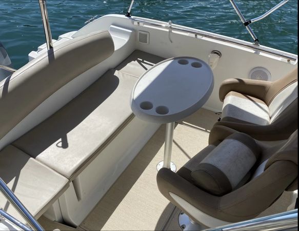 Jeanneau Cap Camarat 650 | Lachemoilagrappe