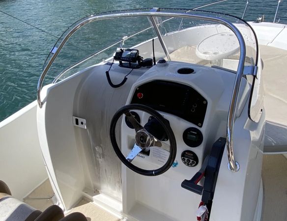 Jeanneau Cap Camarat 650 | Lachemoilagrappe