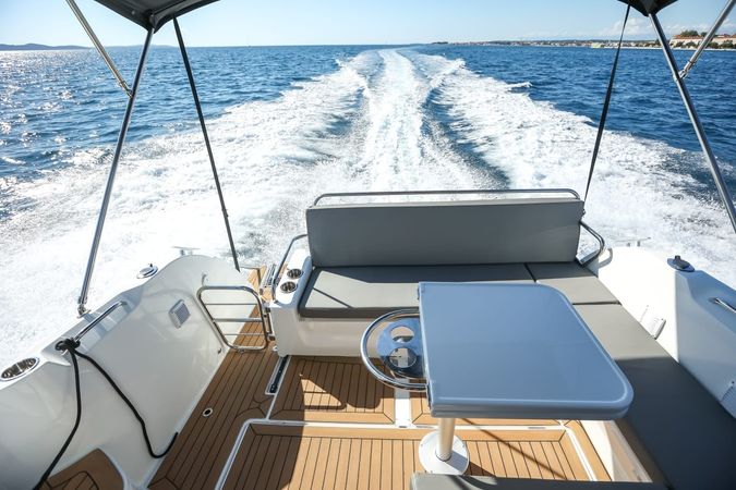 Beneteau Antares 9 | M&N