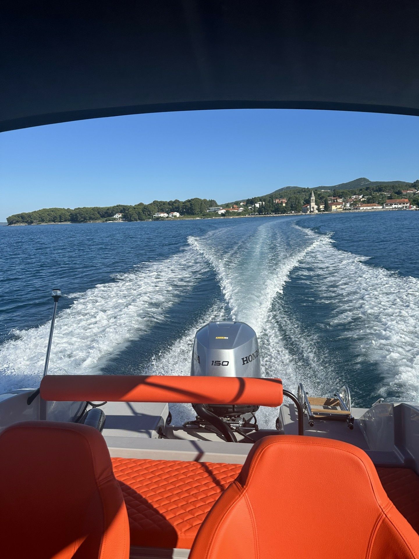 Quicksilver 675 Activ | Angiolina