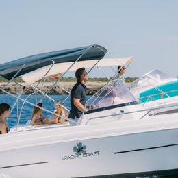 Pacific Craft 670 | Bubbi 2