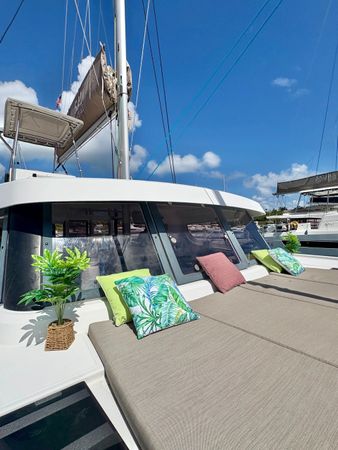 Bali Catspace | Morale Compass