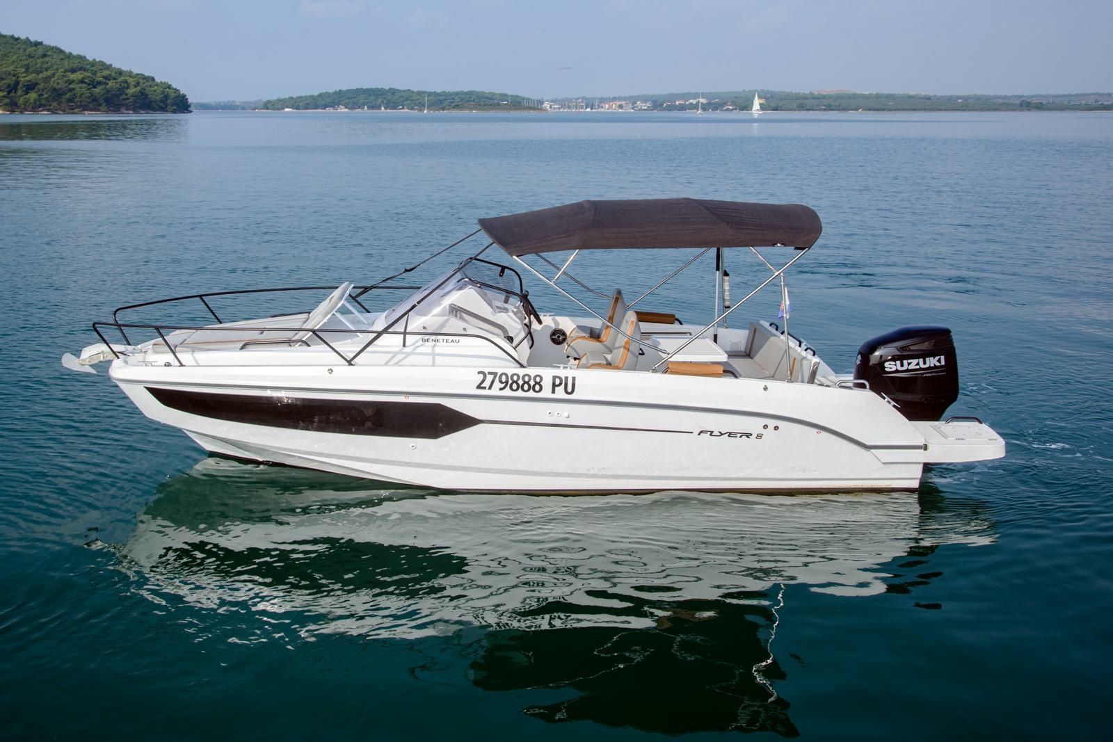 Beneteau Flyer 8 | 23