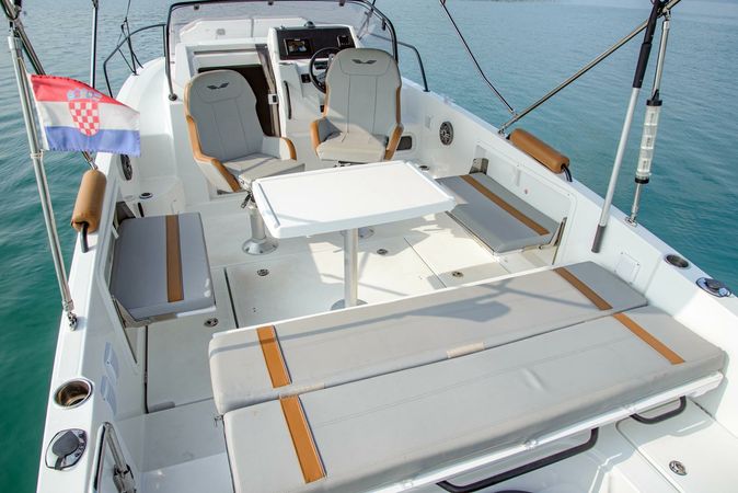 Beneteau Flyer 8 | 23