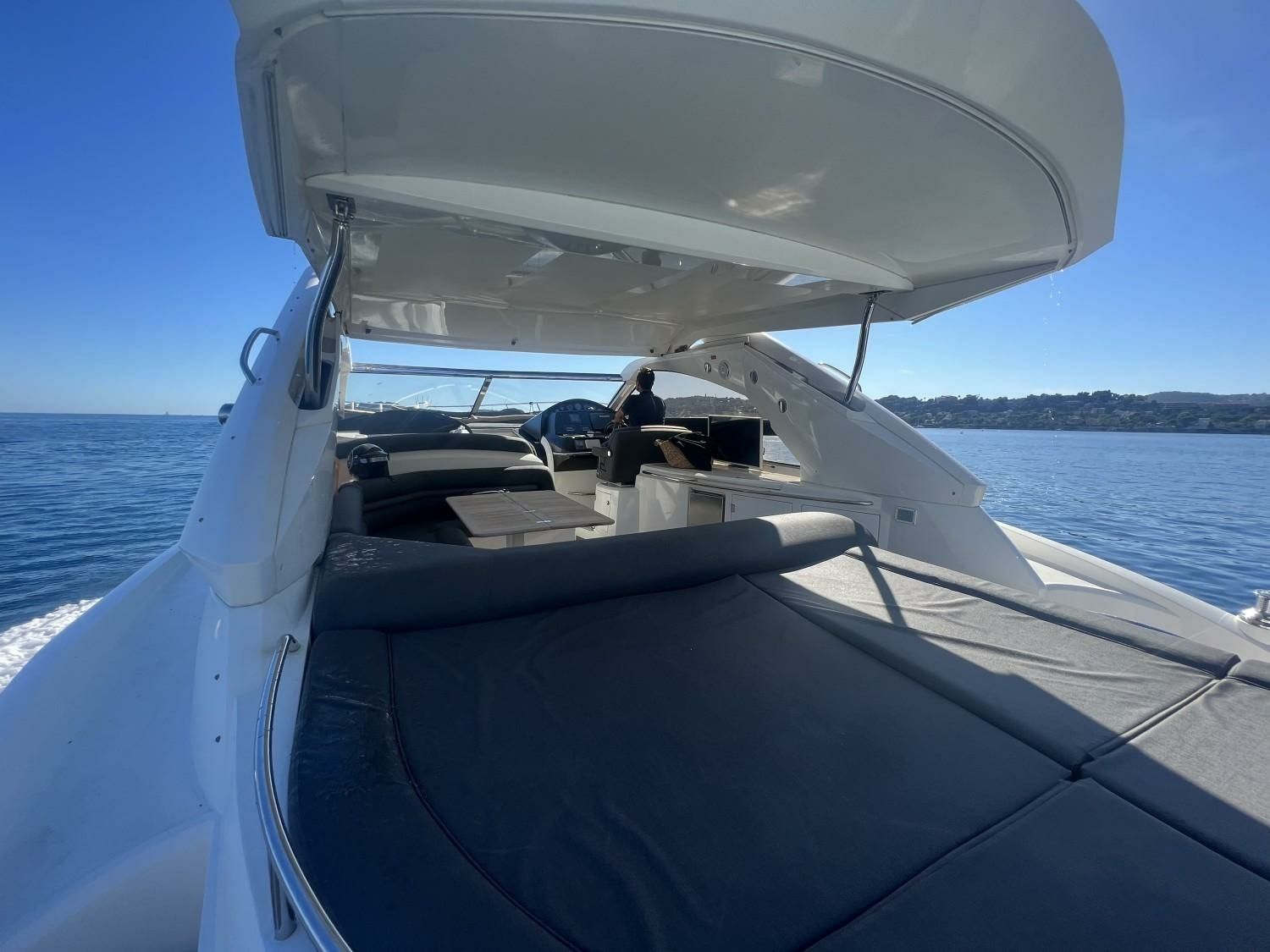 Sunseeker Portofino 53 | Black Pearl