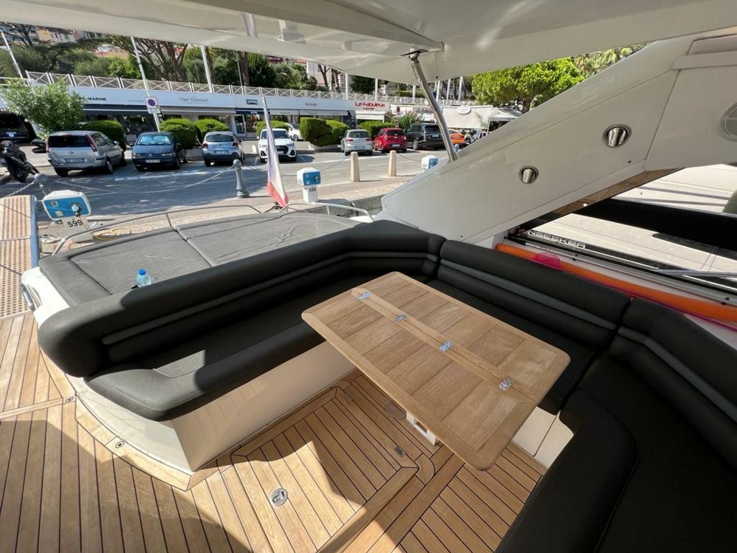 Sunseeker Portofino 53 | Black Pearl