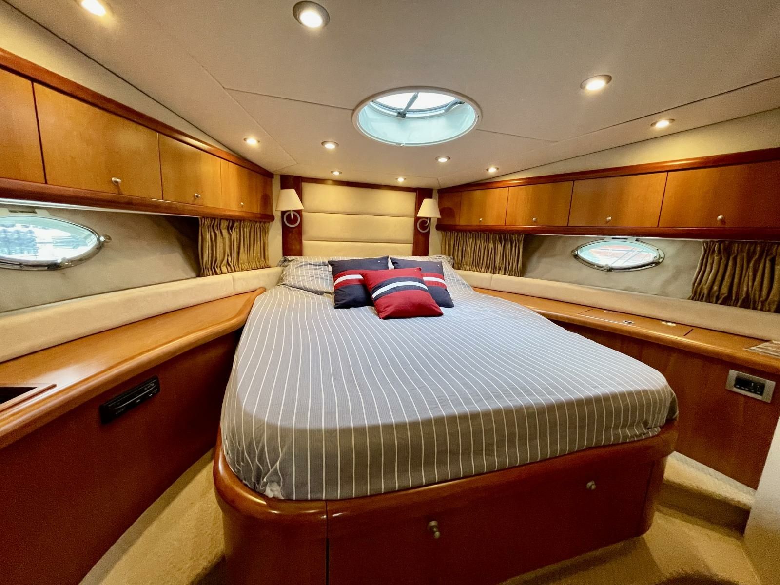 Sunseeker Portofino 53 | Black Pearl