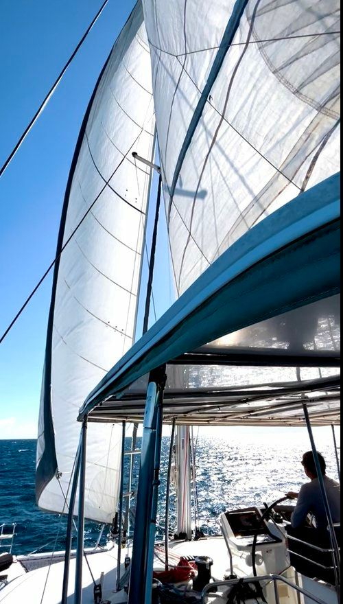 Lagoon 560 | Mira Sol