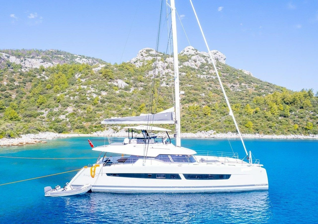 Fountaine Pajot Alegria 67 | Musthree