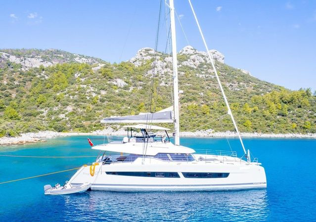 Fountaine Pajot Alegria 67 | Musthree