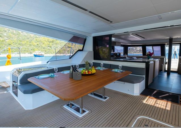 Fountaine Pajot Alegria 67 | Musthree