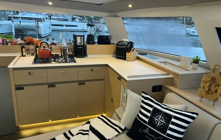 Fountaine Pajot Elba 45 | Alternate Current