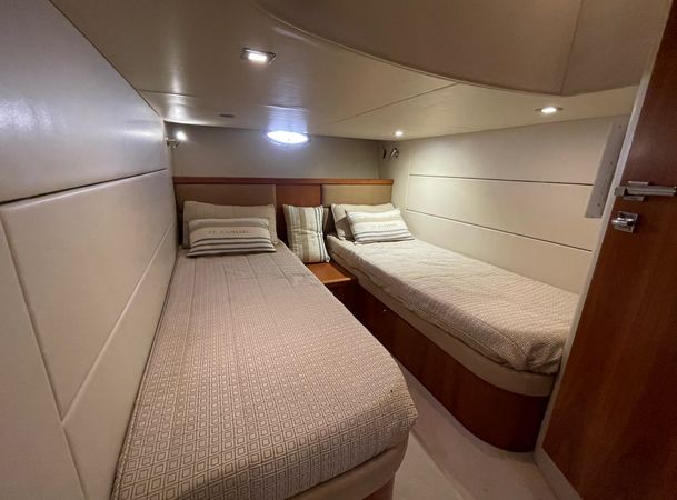 Sunseeker Portofino 47 | Camilla 4Ever