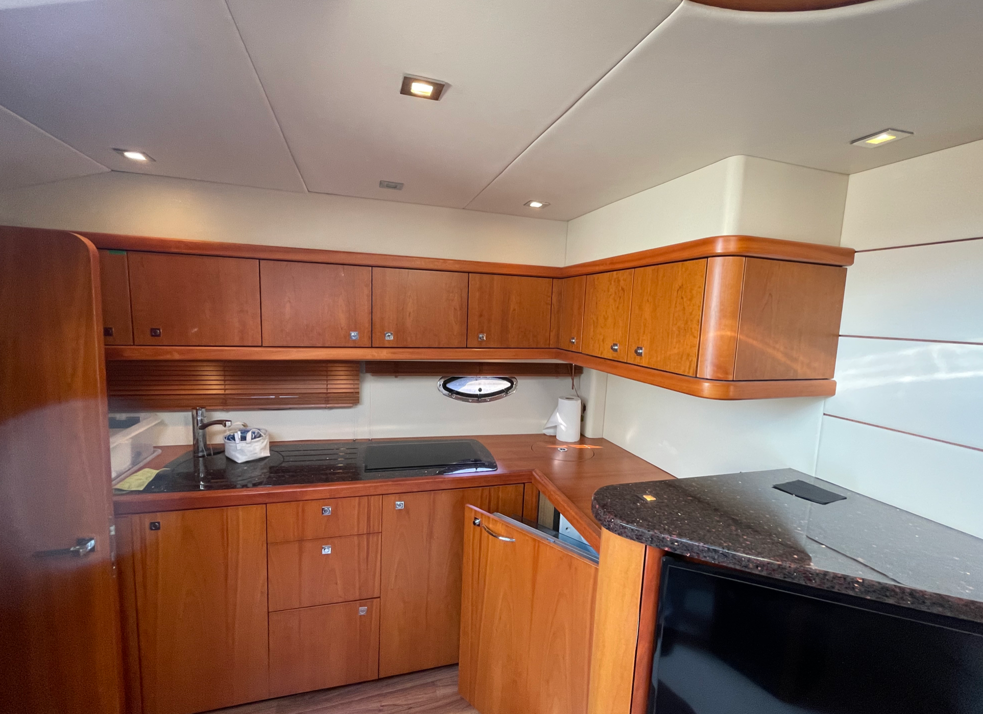 Sunseeker Portofino 47 | Camilla 4Ever