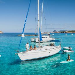 Bavaria 42 Cruiser | Planet Perfecto