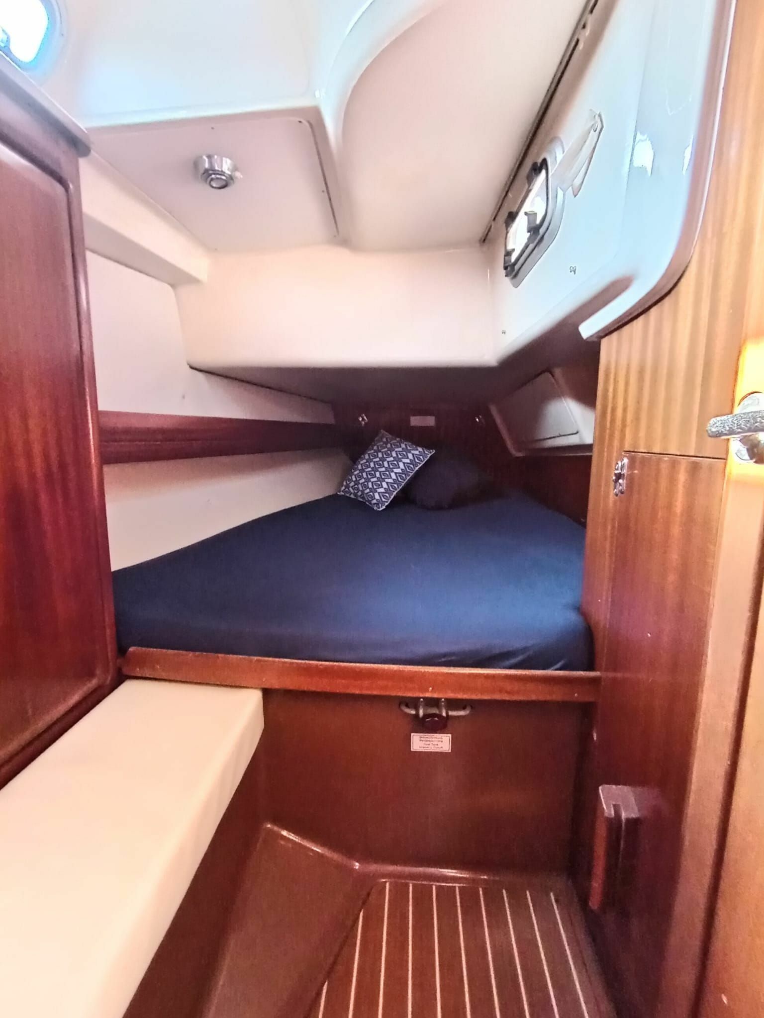 Bavaria 42 Cruiser | Planet Perfecto