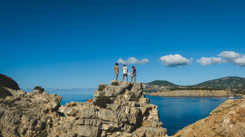 Bavaria 42 Cruiser | Planet Perfecto