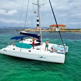 Fountaine Pajot Athena 38 | No Shoes