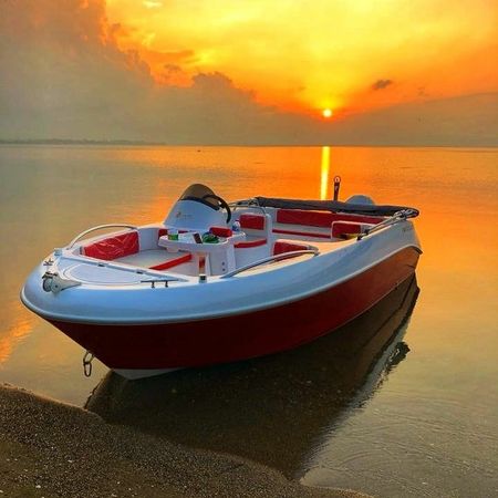 Moonday 480 | Triton 2