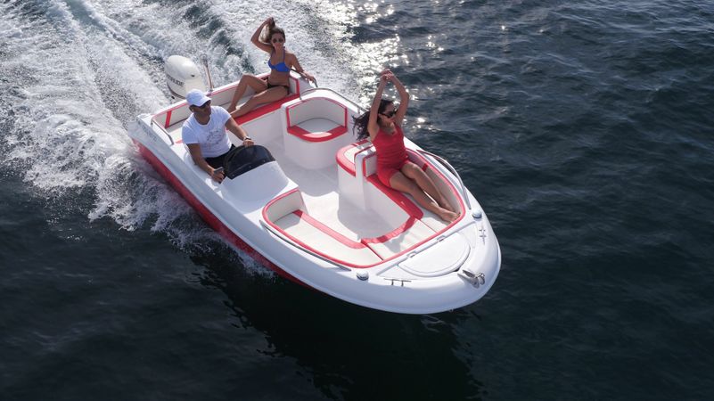 Moonday 480 | Triton 2