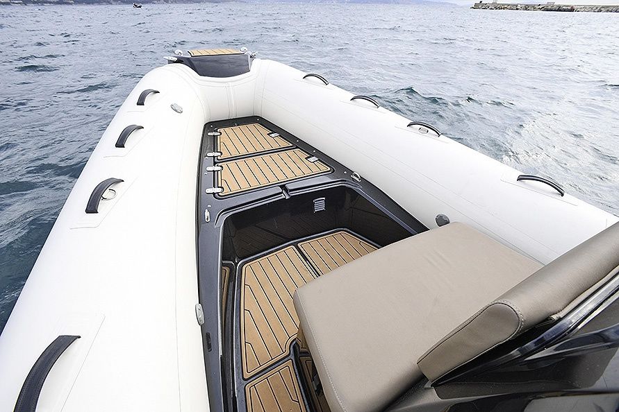 Brig Eagle 6.7 | Tchouka