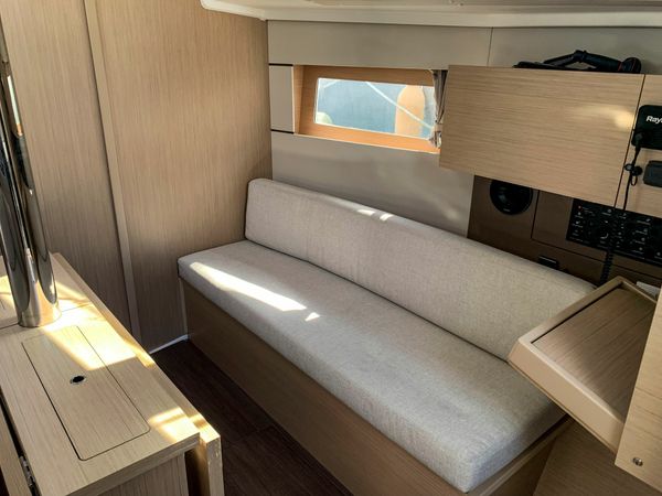 Beneteau Oceanis 38.1 | Les Intouchables