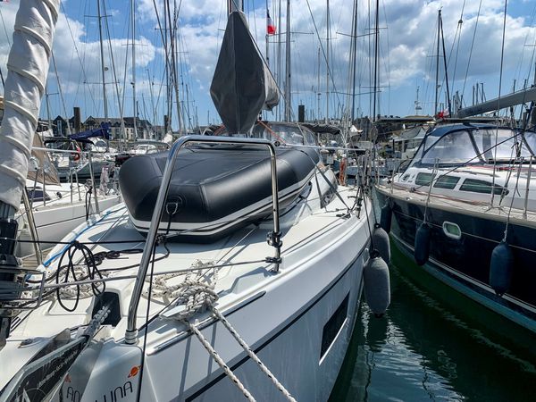 Beneteau Oceanis 34.1 | Luna