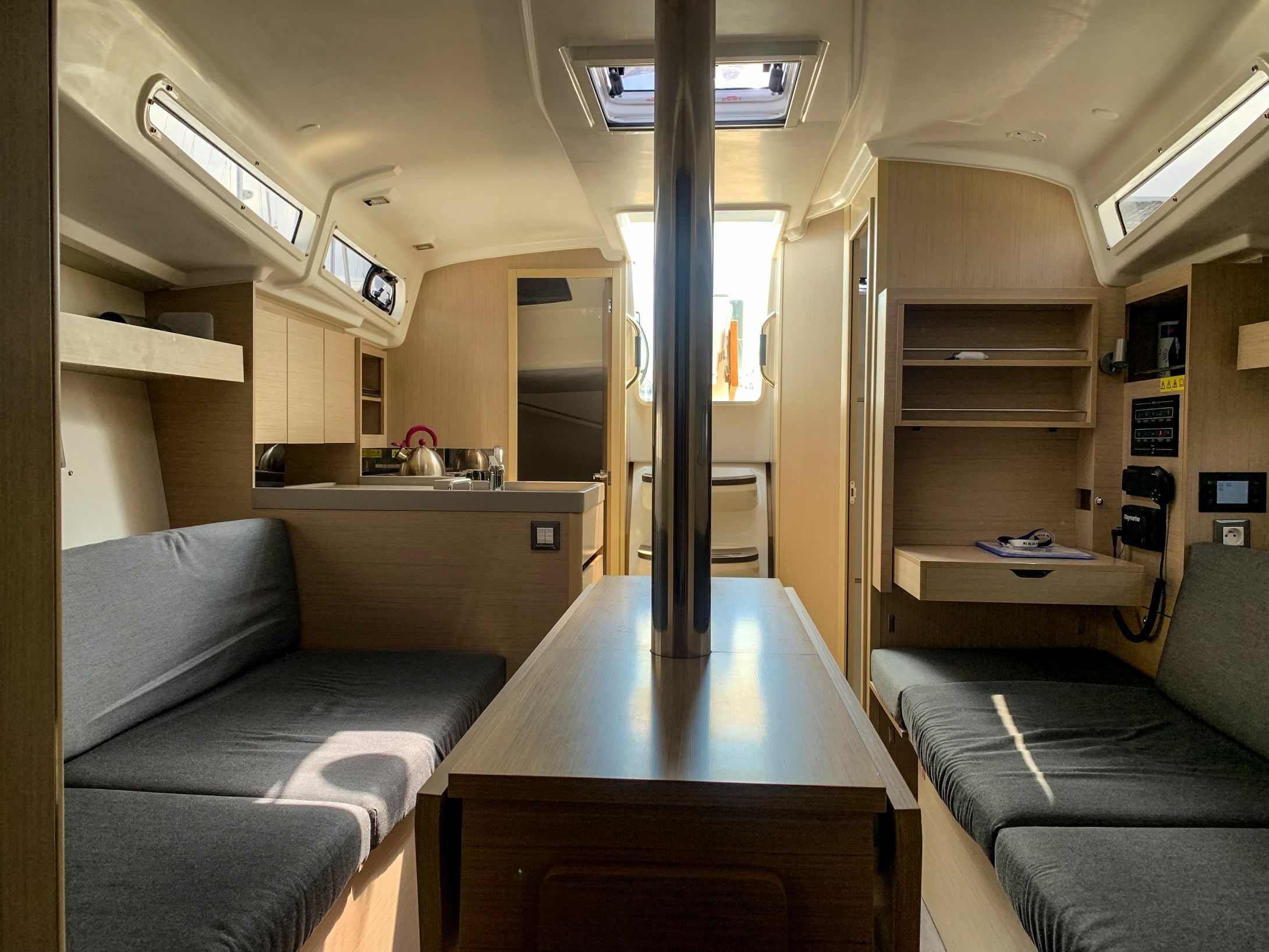 Beneteau Oceanis 34.1 | Luna