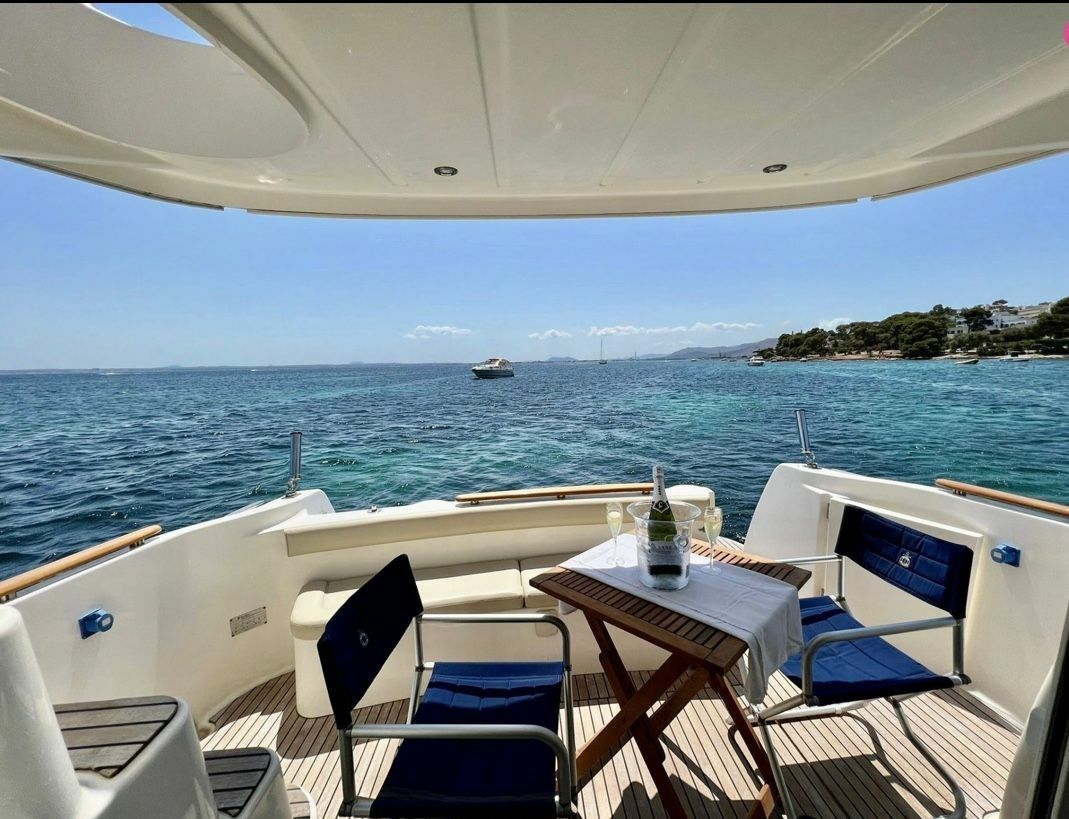 Jeanneau Prestige 32 | Katharo