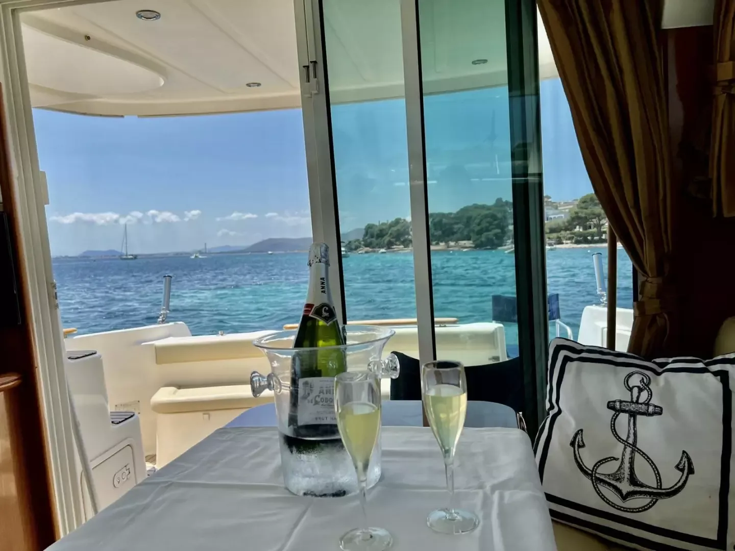 Jeanneau Prestige 32 | Katharo