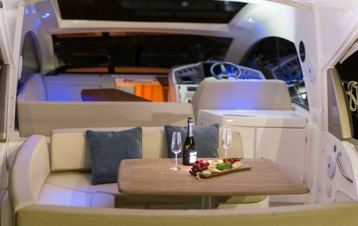 Jeanneau Prestige 38s | White Pearl