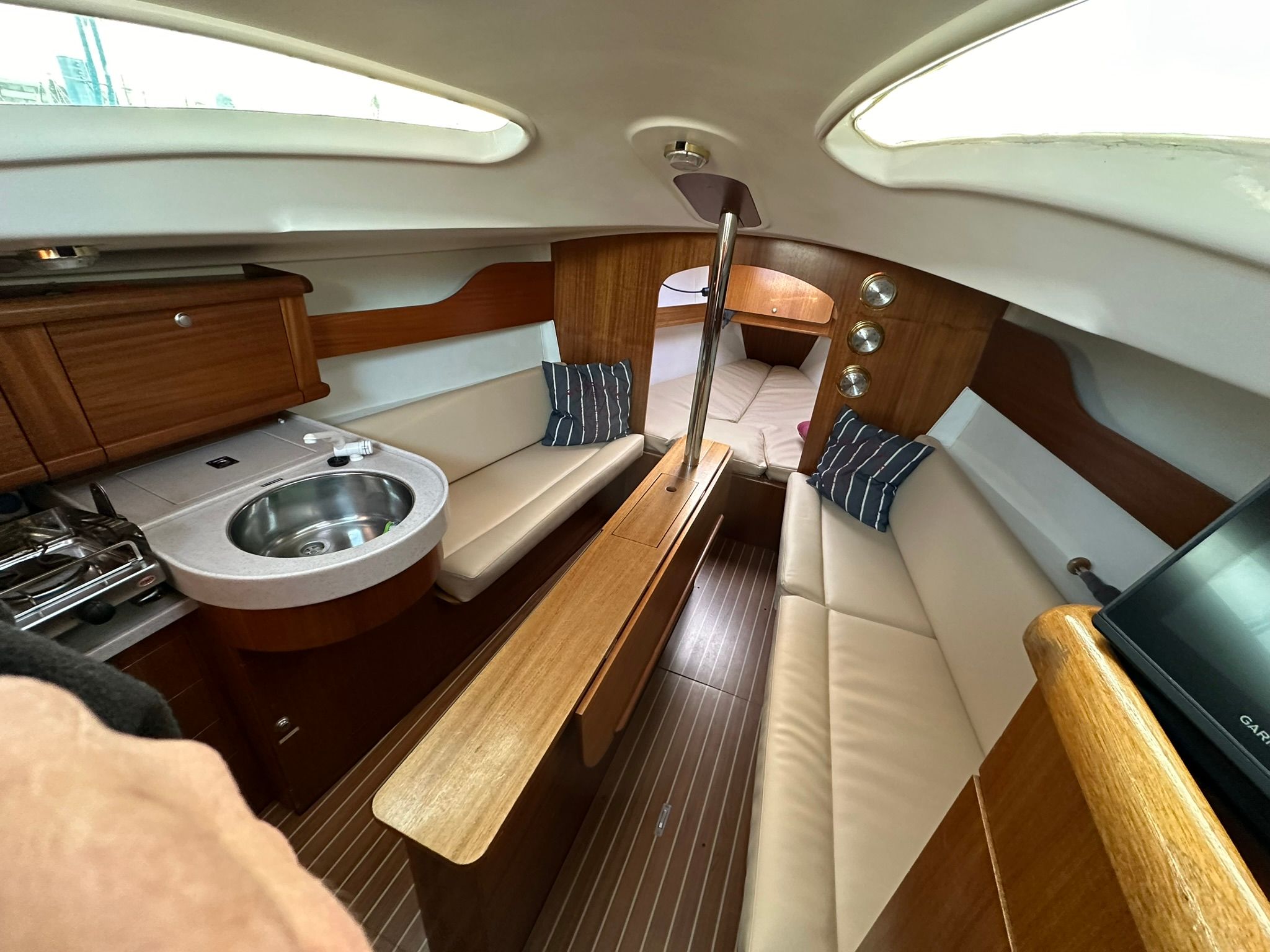 Delphia 28 | Midsummer