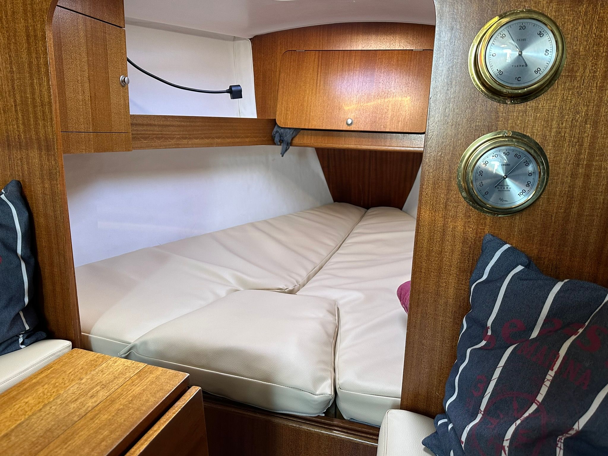 Delphia 28 | Midsummer