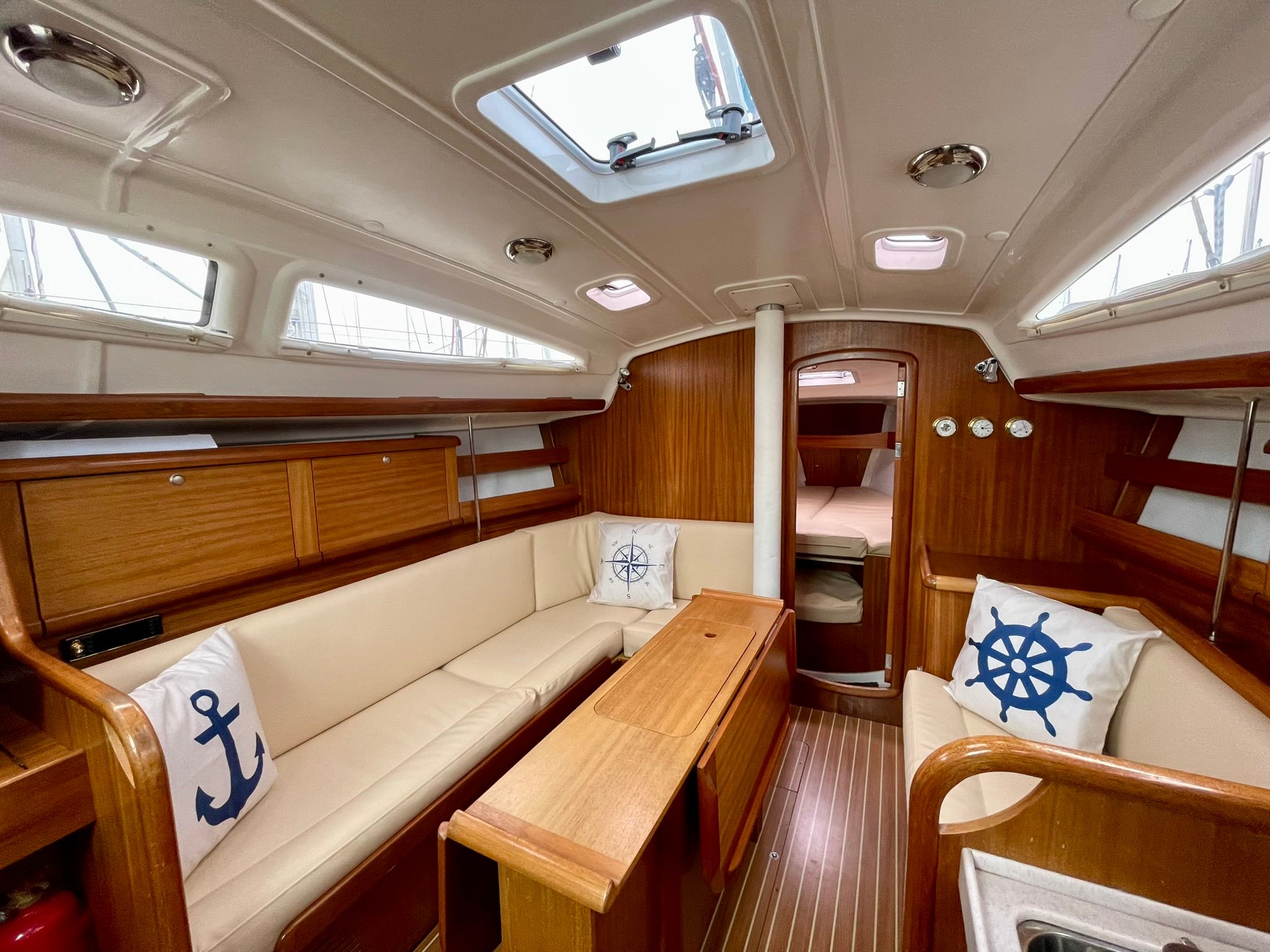 Delphia 33 | Monsoon