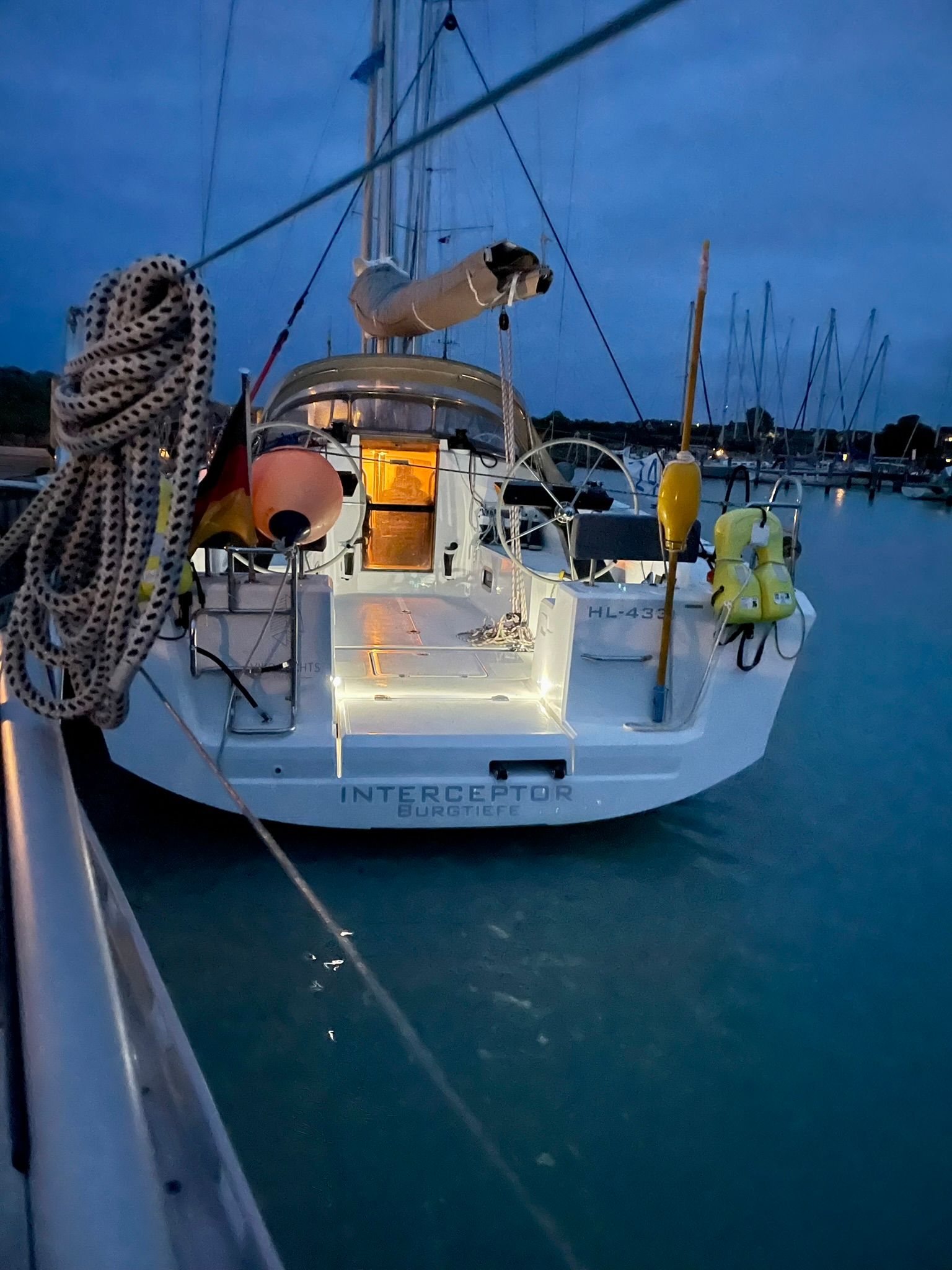 Viko S 35 | Interceptor