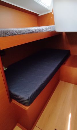 Jeanneau Sun Loft 47 | Granmasti