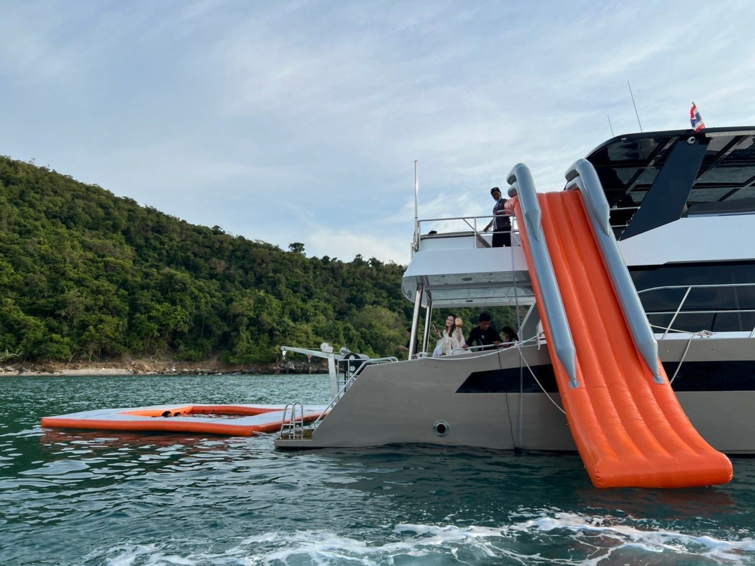 Custom Built 55 | Grand Yacht