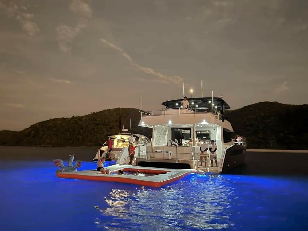 Custom Built 55 | Grand Yacht