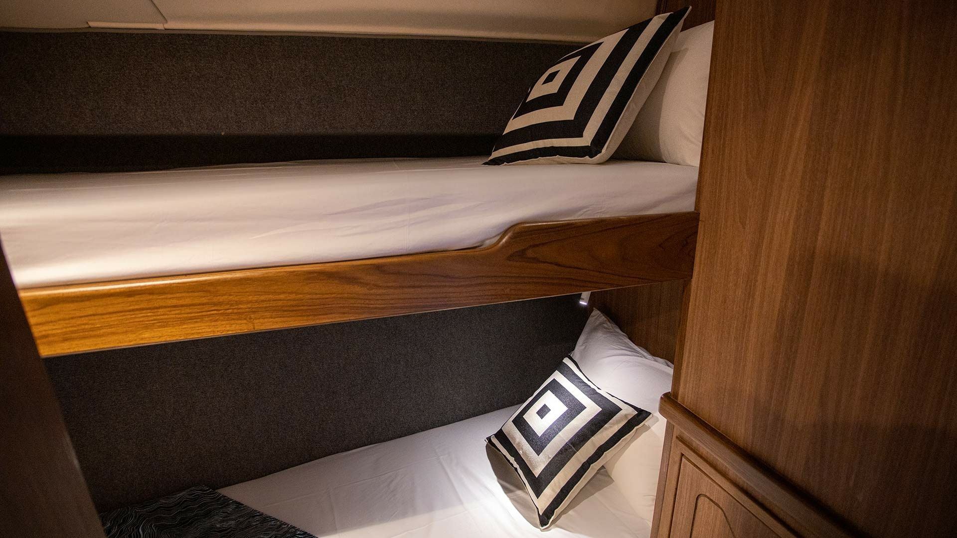 Bertram 50 | Odyssey 2